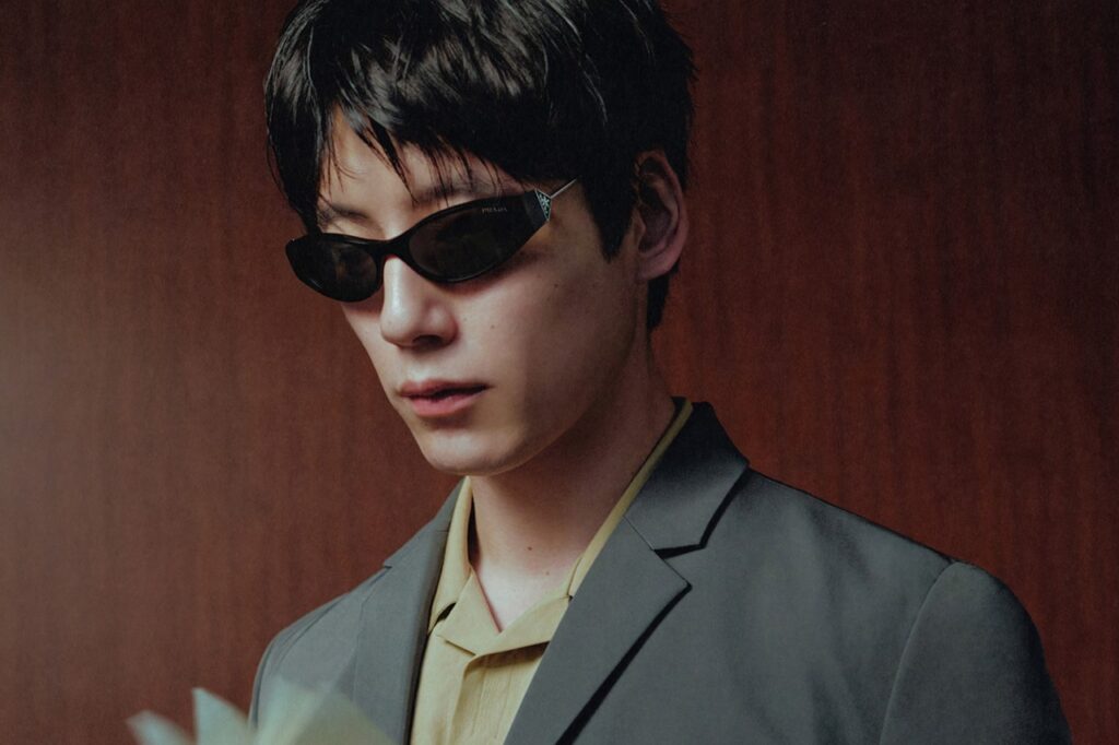 A Prada ikonikus logóját forgatta fel a Gentle Monster első közös kollekciójában
